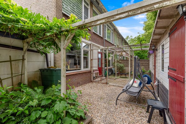 Medium property photo - W.H. Vliegenstraat 93, 3317 GS Dordrecht